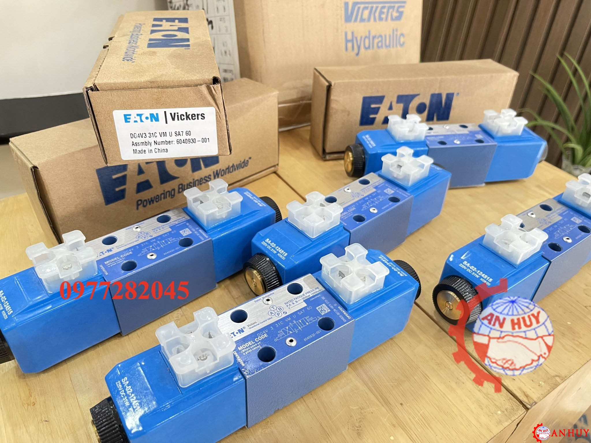 Van-thuy-luc-Vickers-Directional Valve-DG4V-3S-2A-MU-D5-60